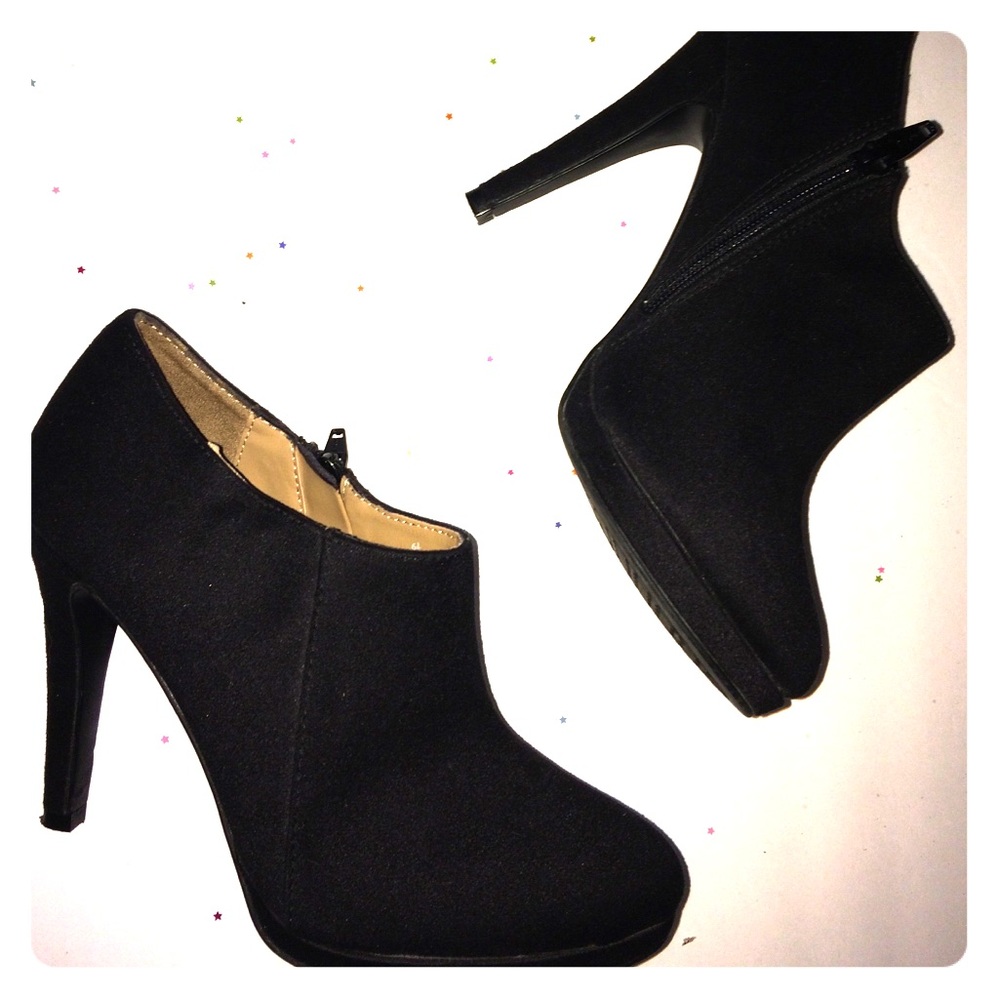 🖤 Black merona heels 🖤
